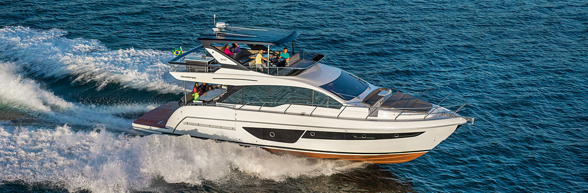 lancha a venda Nova Schaefer 600 barcos novos produzidos pelo estaleiro Schaefer Yachts