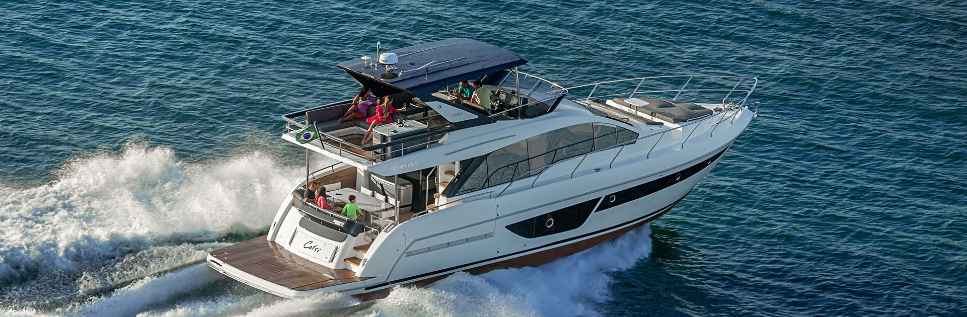 lancha a venda Nova Schaefer 600 barcos novos produzidos pelo estaleiro Schaefer Yachts