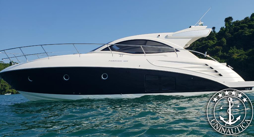 Barco Usado Phantom 400 estaleiro Schaefer Yachts Lancha a Venda