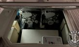 lancha a venda phantom 360 barco usado seminovo do estaleiro Schaefer Yachts