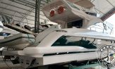 Lancha a venda Intermarine 430 Full ano 2009 barco seminovo usado com ótimo histórico de uso