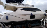 Lancha a venda Ferretti 53 com dois Man de 800 completa com barco usado com plataforma móvel lanchas usadas