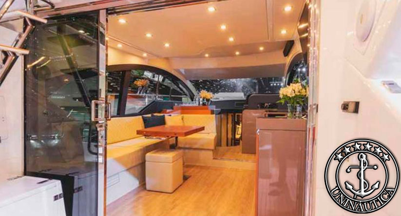 lancha a venda Schaefer 510 GT fabricado pelo estaleiro Schaefer Yachts barcos usados e seminovos