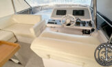 lancha a venda schaefer 560 barcos usados e seminovos fabricado pela Schaefer Yachts