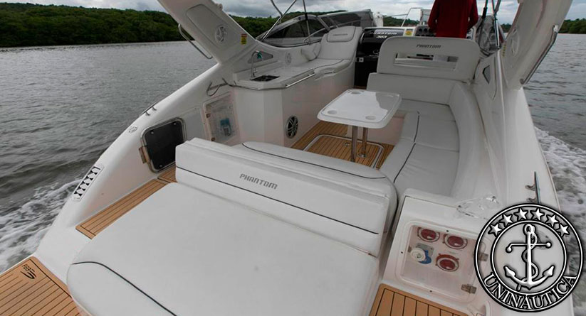 lancha a venda phantom 303 barcos usados e seminovos estaleiro Schaefer Yachts