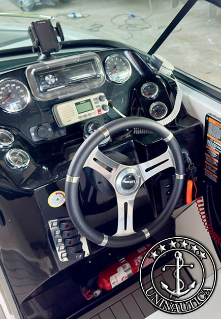 lancha a venda mestra 240 barcos usados e seminovos