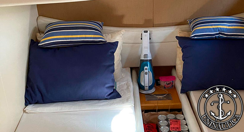 Lancha a venda Pershing 43 barcos usados e seminovos Ferretti