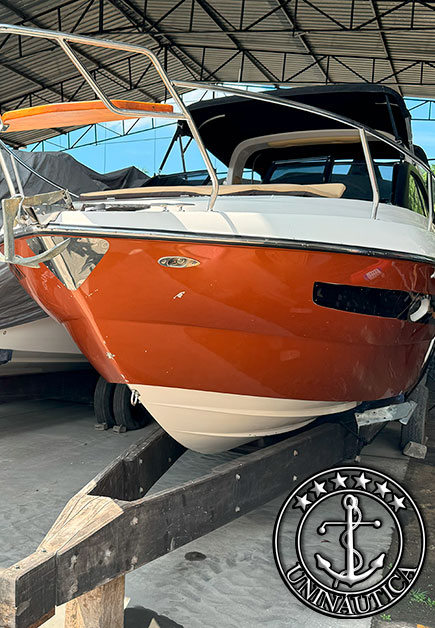 lancha a venda Triton 300 barcos usados e a venda