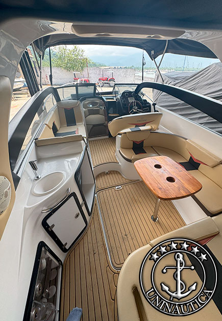 lancha a venda Triton 300 barcos usados e a venda