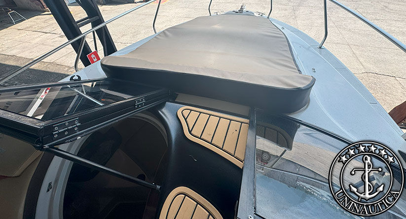 lancha a venda Triton 300 barcos usados e a venda