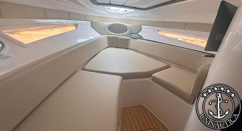 lancha a venda Triton 300 barcos usados e a venda